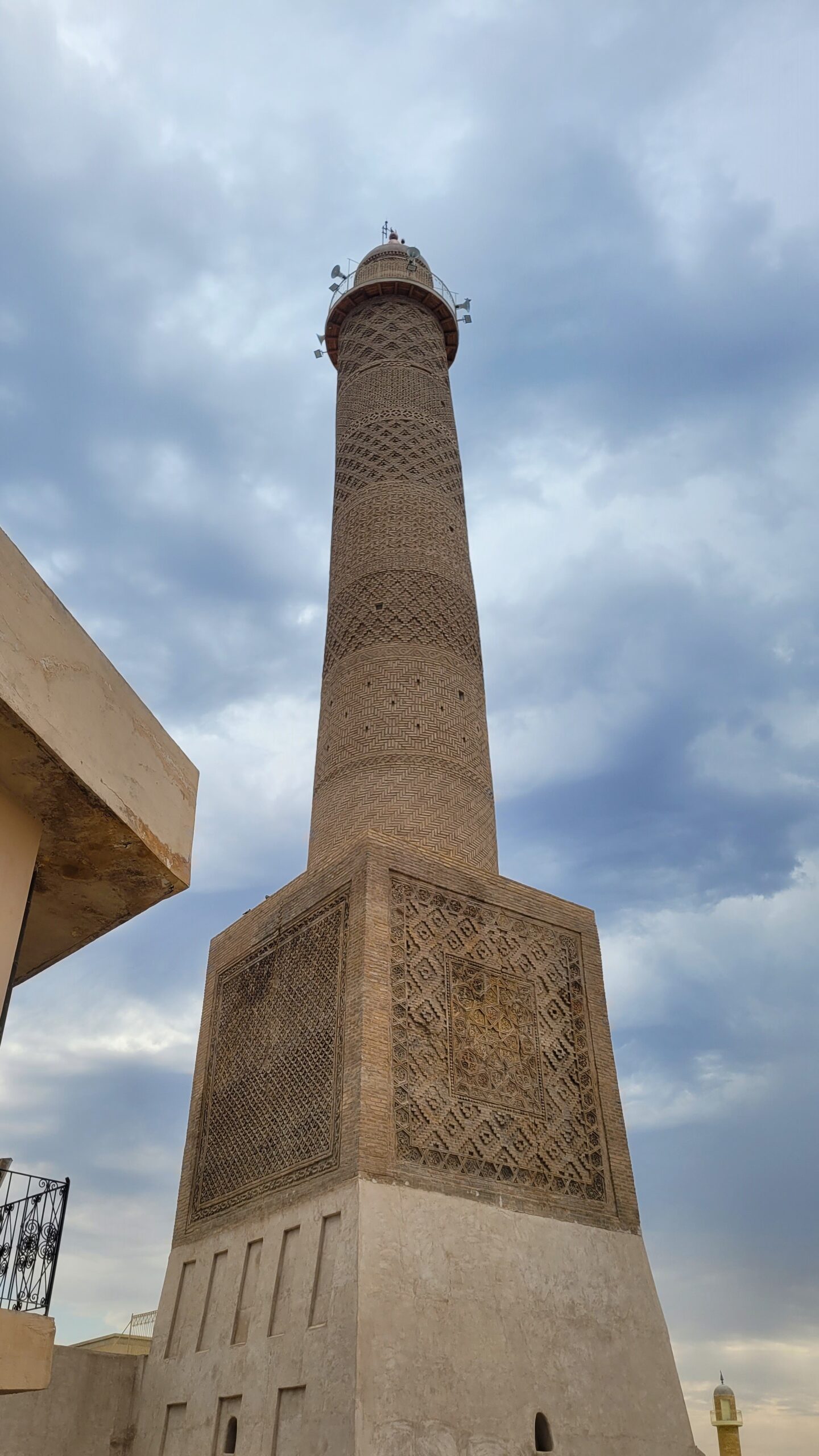 Al-Hadbaa Minaret