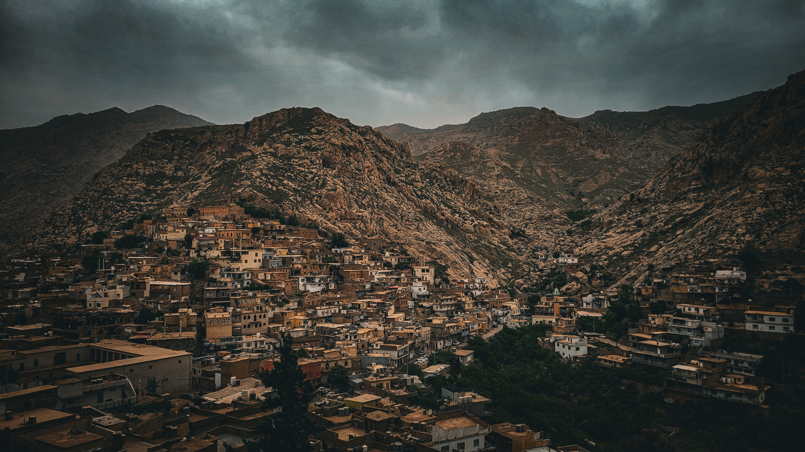 How To Visit Akre In - Kurdistan’s Most Beautiful Mountain Town