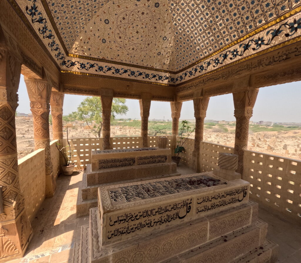 Inside Chaukhandi Tombs - What to do in Karachi, Pakistan