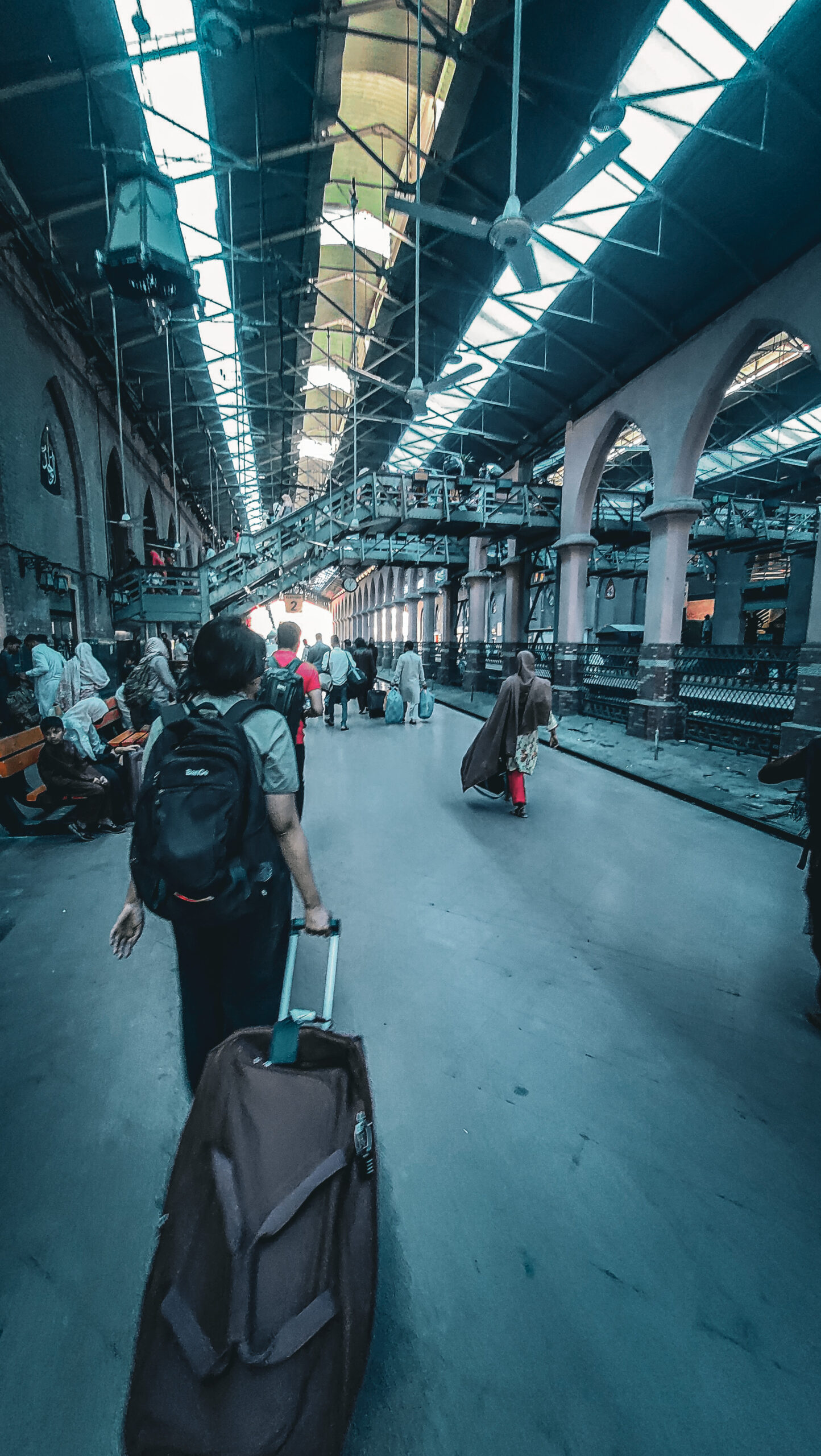 Lahore Train Station - Lahore to Karachi Train (Pakistan)